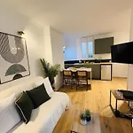 Eiffel Tower By Melvane Apartment *