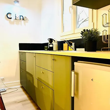 Eiffel Tower By Melvane Apartment *